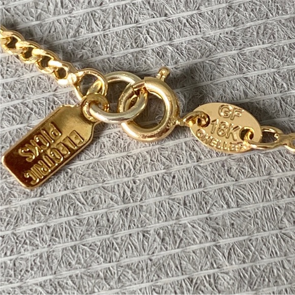 ⚡️ELECTRIC PICKS DECADE NECKLACE - Picture 3 of 5